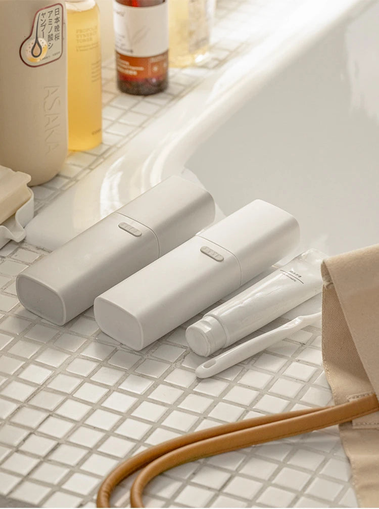 Portable Travel Toothbrush Holder with Lid, Plastic Storage Box, School, Camping, Bathroom Accessories